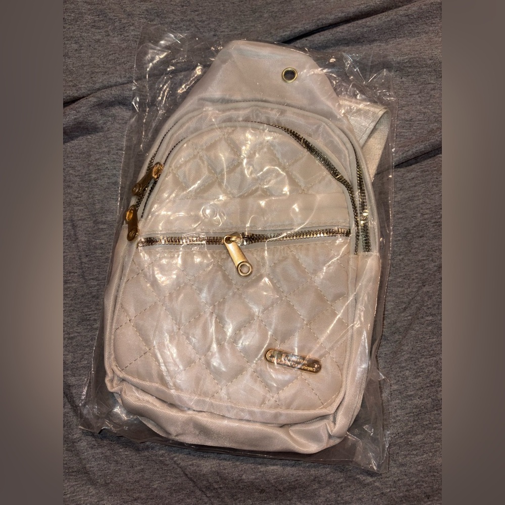 Jingpin Creations Crossbody Purse New in Bag